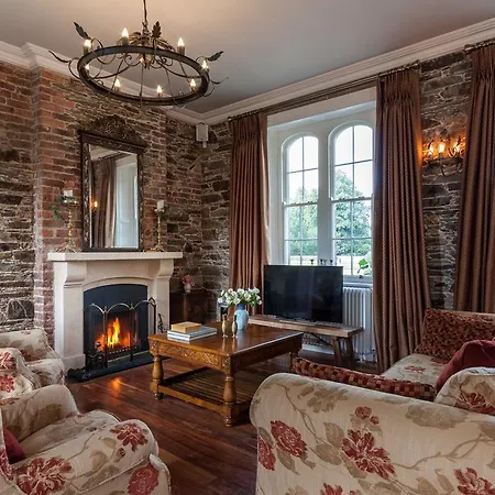 Apartment Wilton Castle