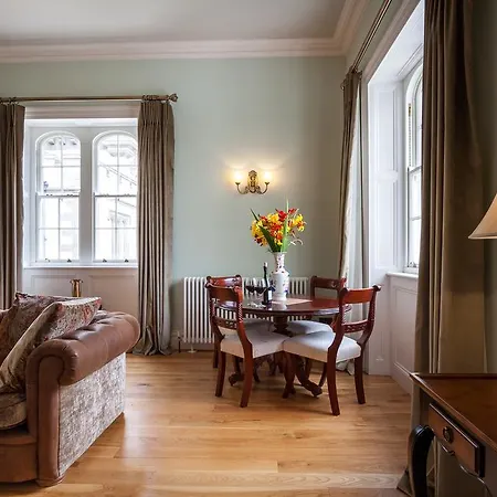 شقة Wilton Castle *